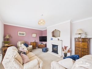 Sitting Room- click for photo gallery